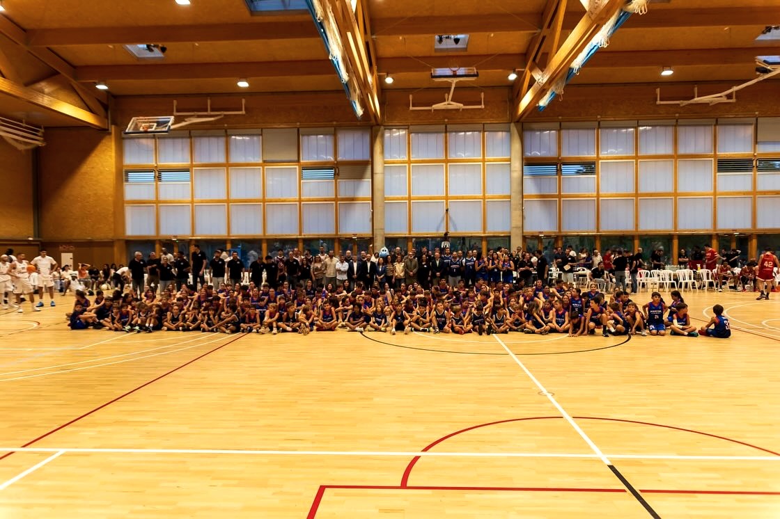 Presentació de temporada de tot el Club Bàsquet 3 Viles